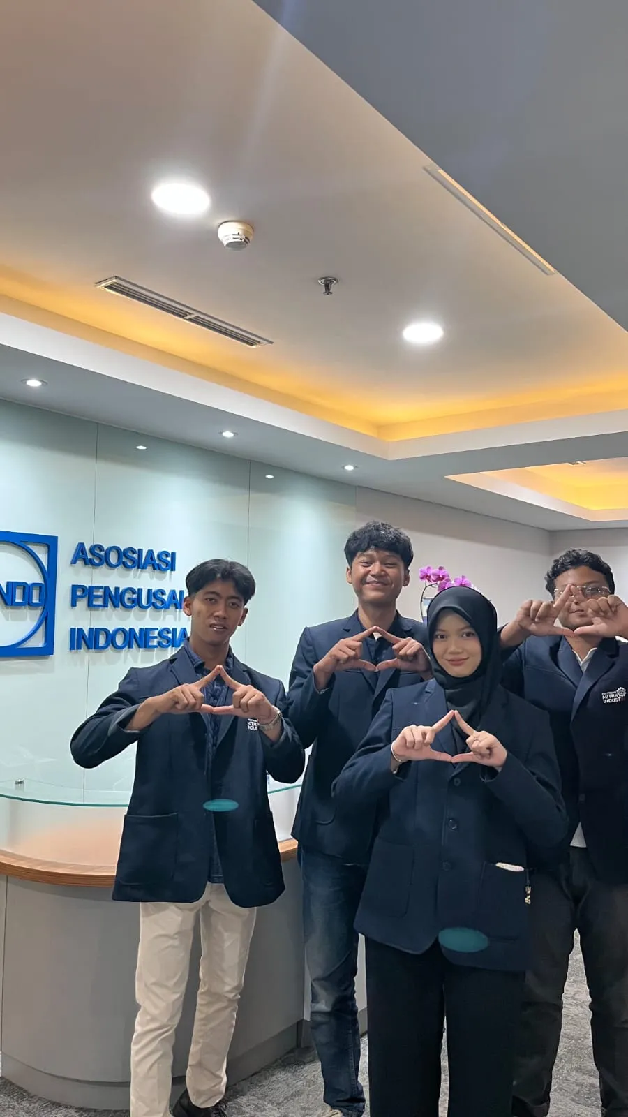 Gambar konten